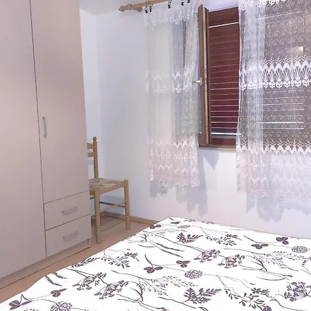 Gæstehus Dara 3*