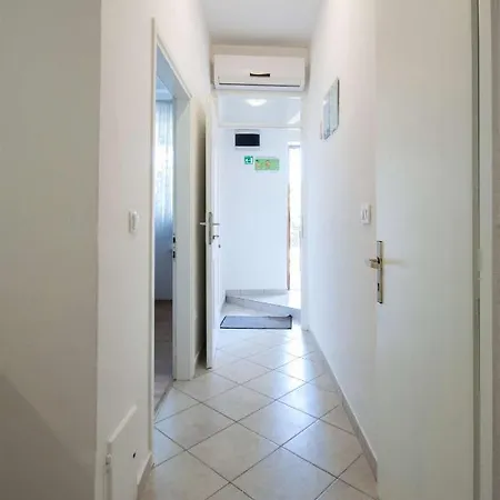 בית הארחה Dara אומאג