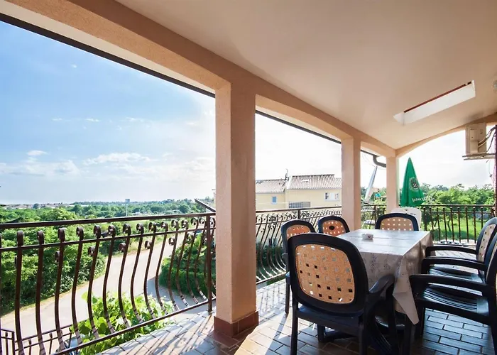 Dara 게스트하우스 3*