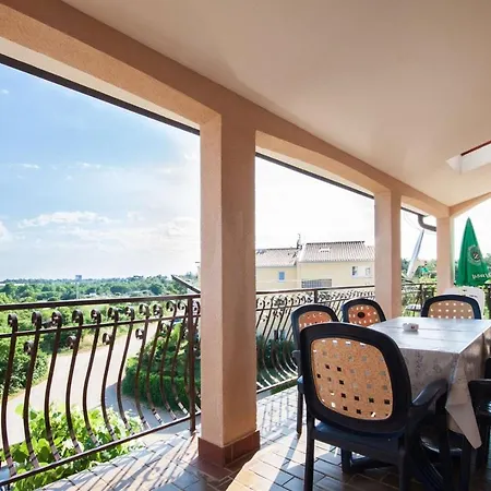 Dara Casa de hóspedes 3*